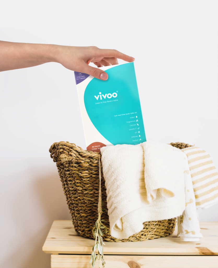 urinski testni trak Vivoo, ki zazna kar 9 različnih parametrov zdravja, povezava z mobilno aplikacijo